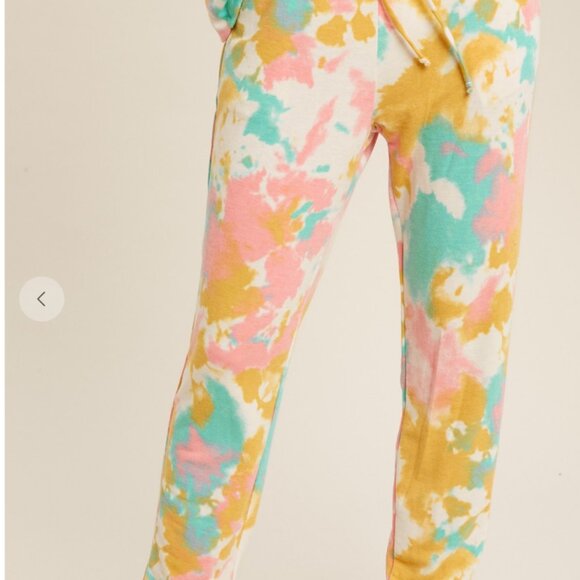 111 $22. Live Start, NWT 2piece lounge set Open back Top and Jogger - Picture 8 of 10